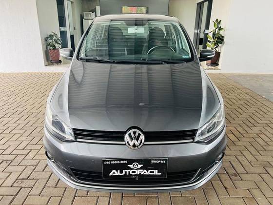 VOLKSWAGEN FOX 1.0 MPI TRACK 12V FLEX 4P MANUAL